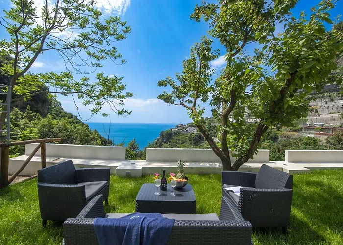 Donna Rachele - Villa Amalfi