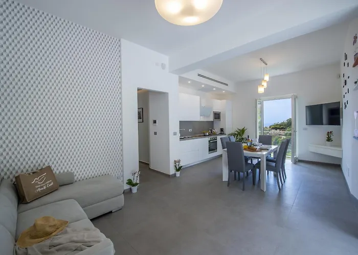 Donna Rachele - * Amalfi